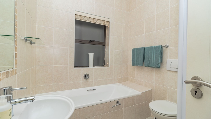2 Bedroom Property for Sale in Big Bay Western Cape